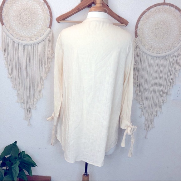 Doe & Rae cream tie sleeve boho tunic blouse medium - Picture 5 of 7